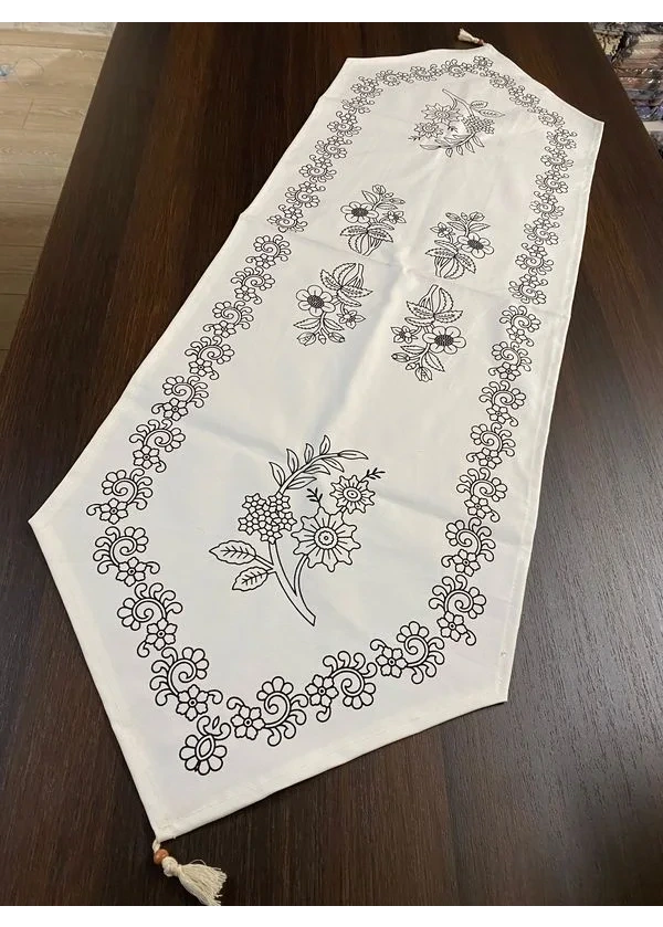 Lorenda Runner