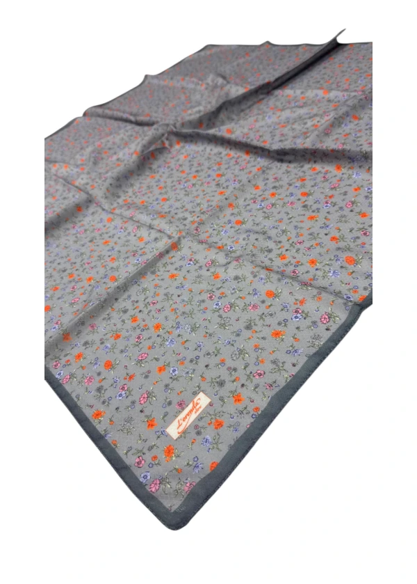 Lorenda Organik Soft Eşarp Çiçek Desen Gri