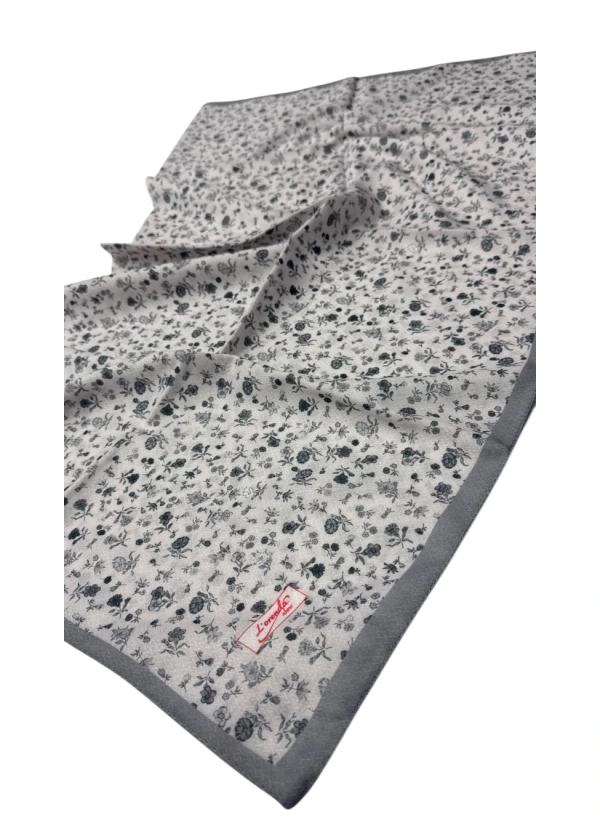 Lorenda Organik Soft Eşarp Çiçek Desen Açık Gri