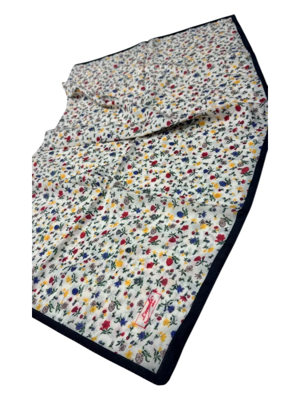 Lorenda Organik Soft Eşarp Çiçek Desen Beyaz