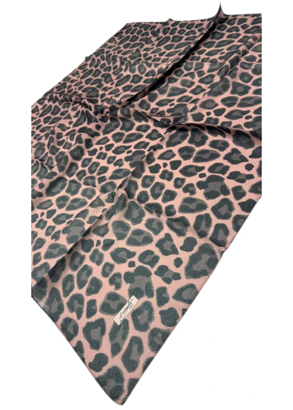 Lorenda Organik Soft Eşarp Leopar Desen 12